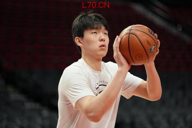 杨瀚森常规赛总结：出战43次场均仅2.2分 随队征战附加赛冲季后赛