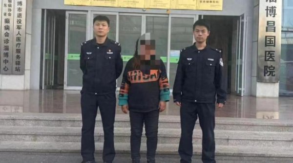 女子疑遭碰瓷报警被拒500元私了 碰瓷致富计划败露