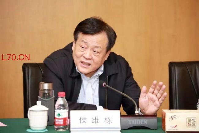 中纪委一日打两“虎” 反腐力度持续加强