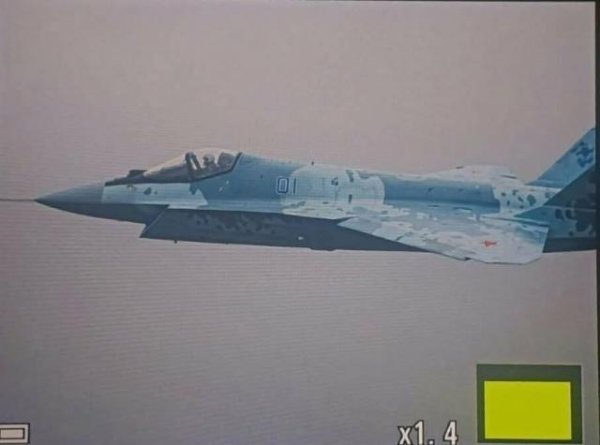 苏-75“将军”已秘密首飞？俄罗斯新型隐身战斗机照片曝光，引发全球关注